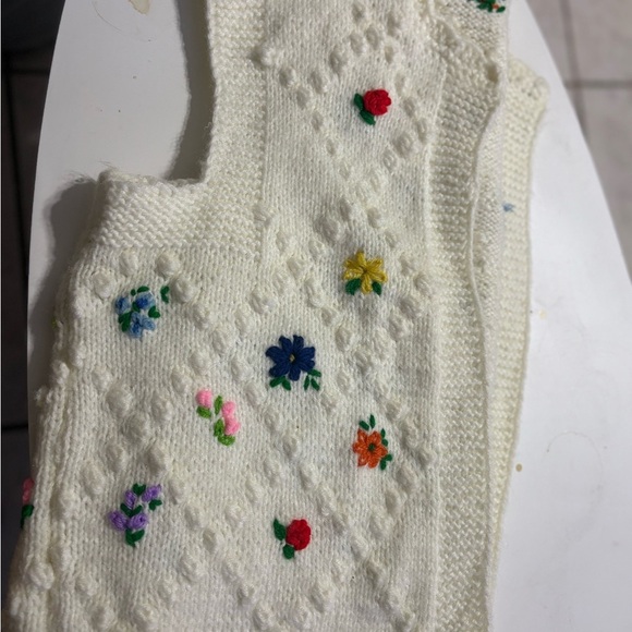 Embroidered Knit Vest with Floral Accents - Picture 2 of 5
